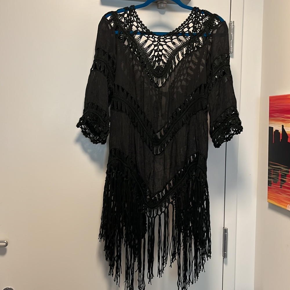 Beach cover up Black One Size no brand label- no size label Macrame Fringe